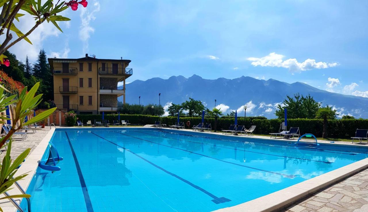 Appartamenti Benaco La Portella by Gardadomusmea Tignale Esterno foto