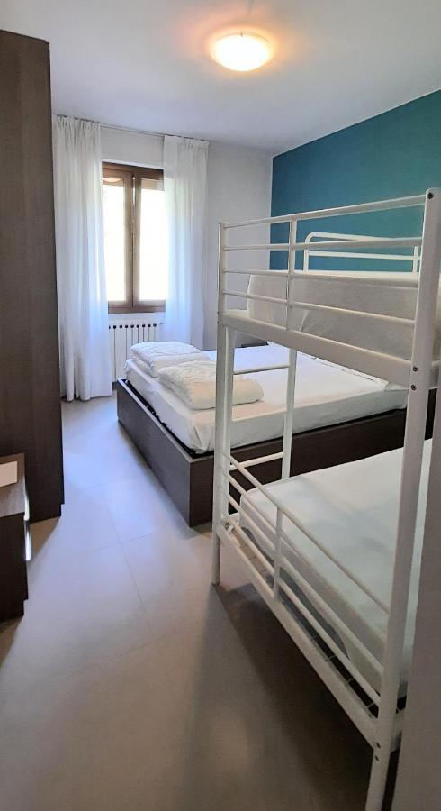 Appartamenti Benaco La Portella by Gardadomusmea Tignale Esterno foto
